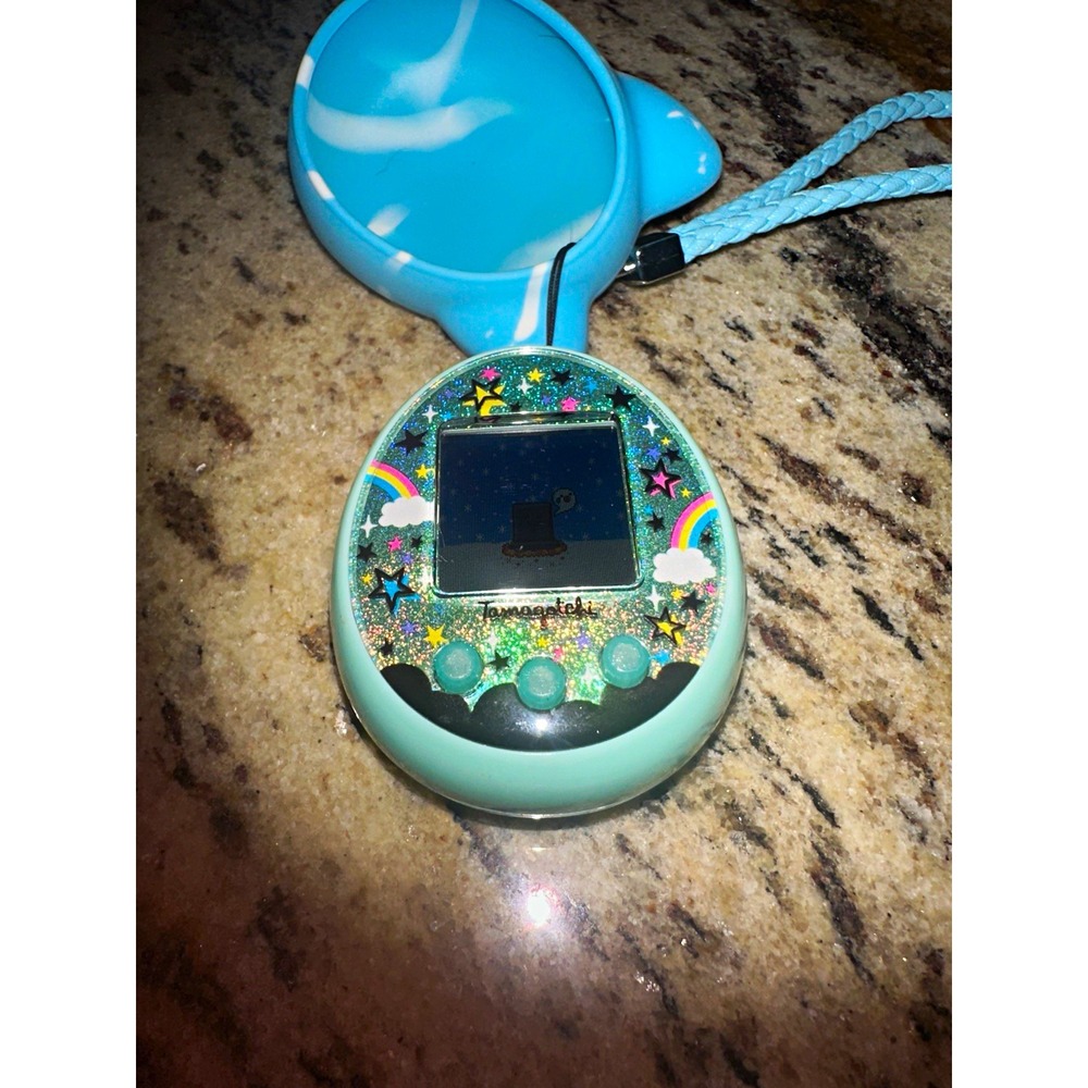 Bandai Tamagotchi On Magic Green 42835 English Tested/Working + Case RARE